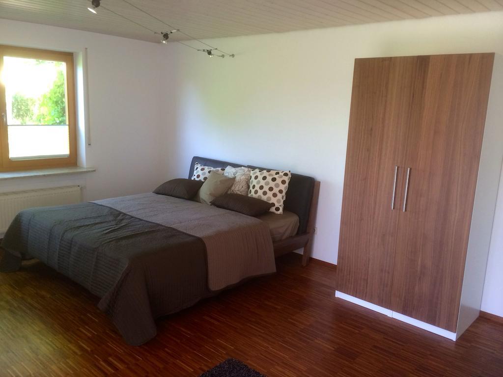 Ferienwohnung Bluetenweg Kluftern Фридрихсхафен Экстерьер фото